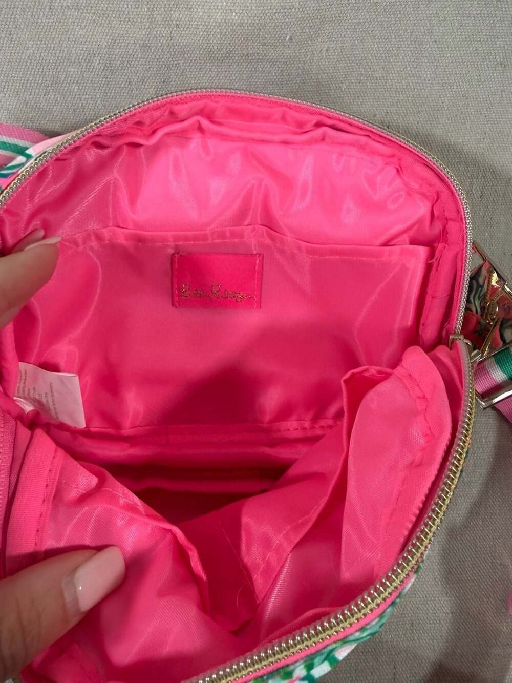 Lilly Pulitzer Floral Crossbody Bag - Picture 3 of 3